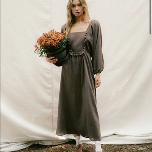 Women's Square Neck Long Sleeve Midi Dress in Taupe